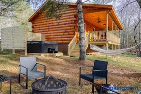 Cozy Cabin Getaway! - Image 1