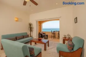 Shama Apartment beach front - Image 3