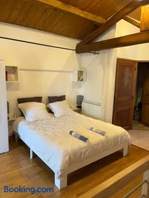 gîte de Fontjalabert en campagne tout confort - Image 1