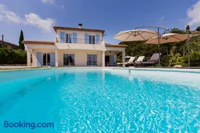 A True Paradise for unforgettable vacation – Villa Pool and Sea View - Image 3