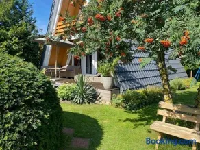 Komfortabeles-Finnhuetten-Ferienhaus-im-Fischerdorf-Freest - Image 1