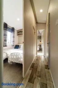 Wiswell View Lodge: Pendle View Holiday Park - Image 3
