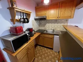 Charmant studio au coeur de la station, balçon exposé, idéal pour 4 personnes - FR-1-787-7 - Image 2