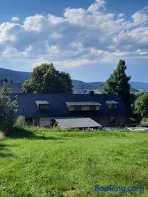 Steinhaus / Kamenny Dum - Image 1