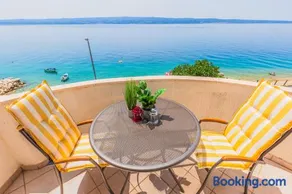 Three Rocks Beach Suite - Image 1