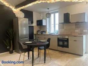 Love Room romantique - Jacuzzi et Sauna intimes - Image 3