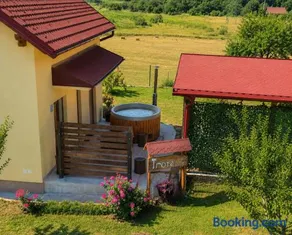 Kuća Trota - sauna, HOT TUB - Image 1