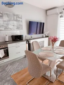 Garden Residence - Image 3