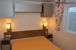Camping Le Puits Rochais - Image 3