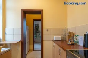 Mysłowice Urban Harmony Apartment by BookingHost - Image 3