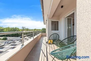 Ferienhaus mit privatem Pool, Grill und Garten - Image 3