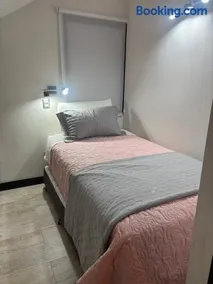 Hermosa y cómoda casa en el centro de Pucón - Image 5