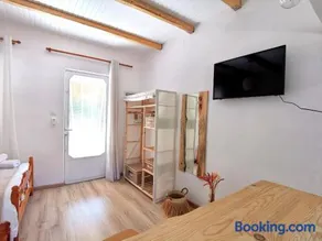 Sotiria Apartments - Image 2