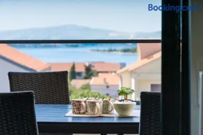Sea Bay View apartment - Appartement avec piscine et magnifique vue sur mer - Image 3