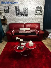 jolie maison dans petit village - Image 3