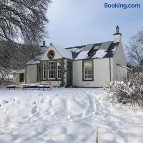 Gorgeous boutique off-grid cottage near Peebles - Image 2