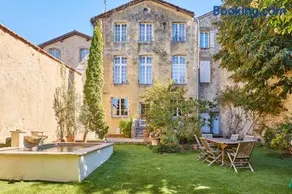 Maison d'hôtes de charme Le Clos de la Cathédrale en Sud Gironde - Image 1