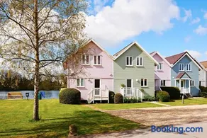 Twitchers Lodge - Image 2