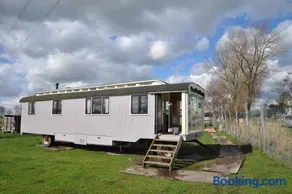 Gypsy Waggon - A villa on wheels - Image 3