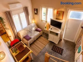 Studio Cosy - Image 1