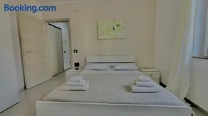 Sunrise Residence - Image 3