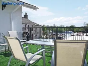 Tracara Cottages - Image 2