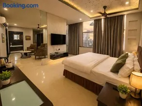 BHAGYA SHREE Hotel - Image 1