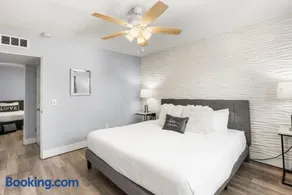 2BD Walk Out To Pool Old Town Scottsdale Paradise - Image 2