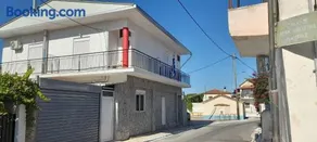 Vasilis Guesthouse by the Airport - Image 1