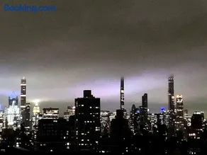 Stay in NYC steps away from Central Park - Image 4