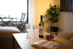 Corfu Glyfada Beachfront Apartment 2 - Image 2