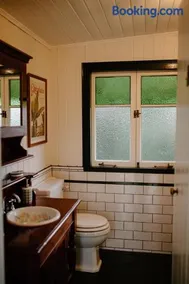 Lacey's Creek Homestead - Image 3