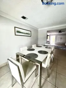 CL6900 -3D FLL - Peaceful Area - Heated Pool - Image 2