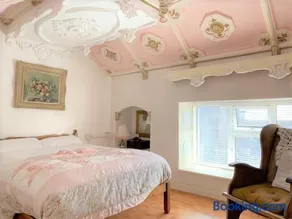 Niamh's House Cosy and Comfy in the heart of Kinvara - Image 2