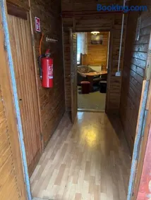 Drewniane domki u podnóży Karkonoszy - Image 1