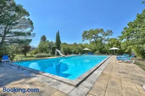 Domaine de la Dragonette Mas from the 18th century in the heart of Provence- Lubéron-Avignon - Image 3