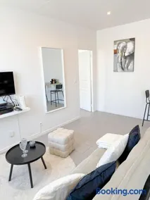Appartement & Jardin et Barbecue - Airport Garden - Image 1