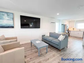 1008 King Suite, 1st Floor Serenity - Image 4