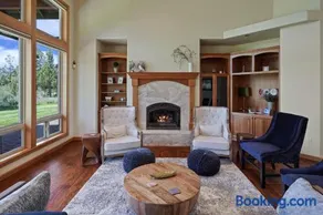 Dara Oaks - Image 4