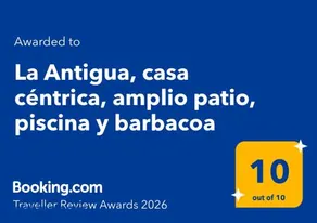 La Antigua, casa céntrica, amplio patio, piscina y barbacoa - Image 2