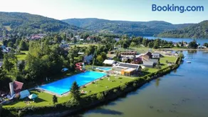 Zatoka Park - Domki I Pokoje Nad Jeziorem - Image 1