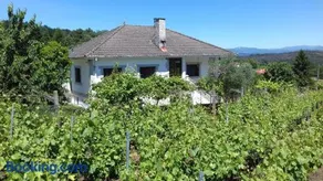 Villa con piscina en Pantòn Ribeira Sacra Galicia Ideal para familias - Image 3