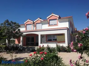 Gabi Rooms & Studio Apartment - Image 2
