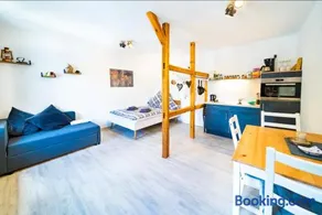 Zentrales Apartment in Holz und Lehm - Image 2