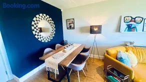 Portrush, Ramore Head apartment with sea views - Image 4