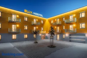 ELLY Hostel - Image 1