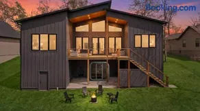 Trailside MTB Retreat with Sauna - Image 1