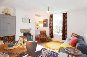 Janies Cottage~ Mousehole~Eclectic Interiors & Vintage Charm - Image 4
