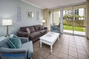 Waters Edge 102 Large 1st floor condo - Image 3