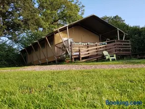 Leafy Fields Glamping - Image 2
